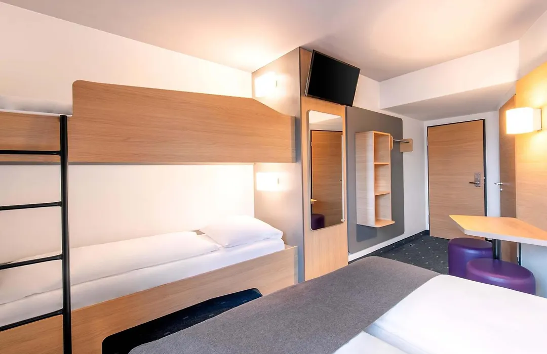 B&B Hotel Regensburg-City-1